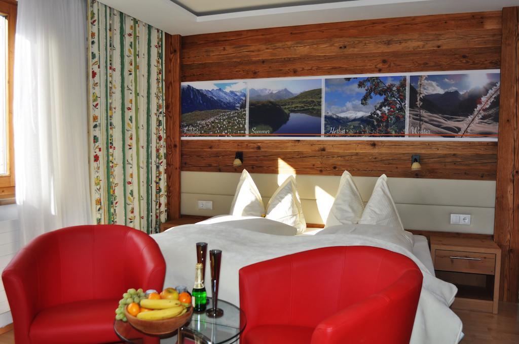 Petererhof Hotel แกร์ลอส ห้อง รูปภาพ